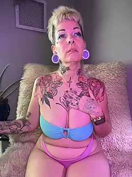 GoldieBakeman online show from 02/06/26, 05:53