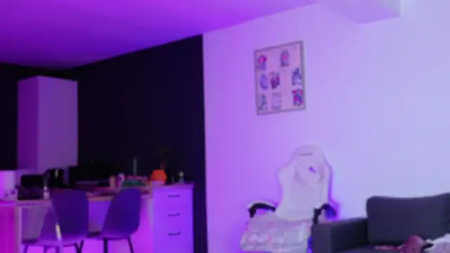 Lorennameliyy online show from 12/04/25, 08:30