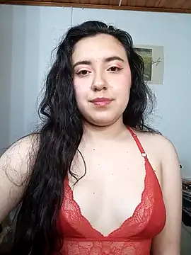 Snapshot of Emi_chik chatting on 11/26/25, 10:48 Emi chik online show from 11/26/25, 10:48