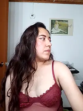 Snapshot of Emi_chik chatting on 10/18/25, 11:23 Emi chik online show from 10/18/25, 11:23