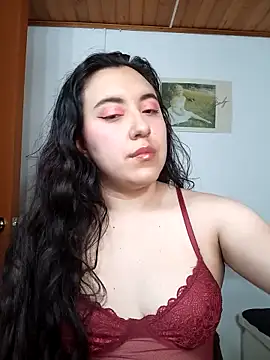 Emi chik online show from 12/19/25, 09:55