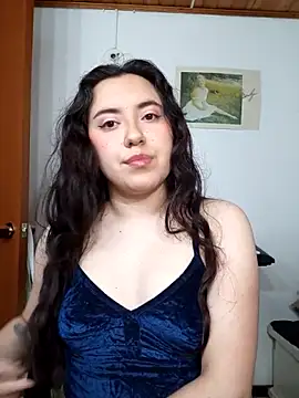 Emi chik online show from 02/12/26, 11:32