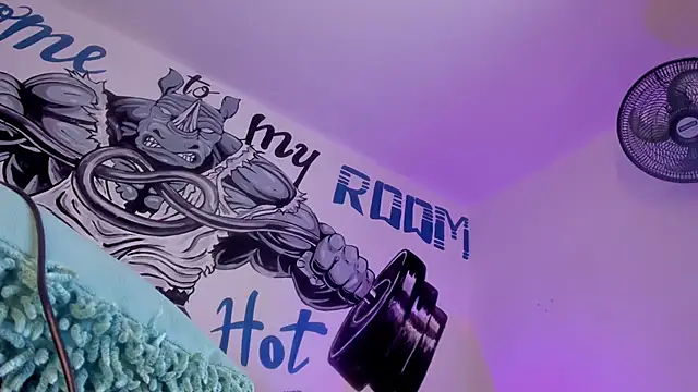 Eyleen Santos online show from 02/23/26, 06:30