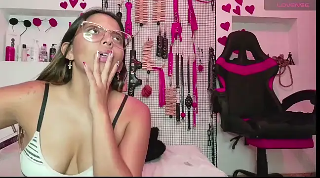 Megaan Greey online show from 03/04/25, 10:05