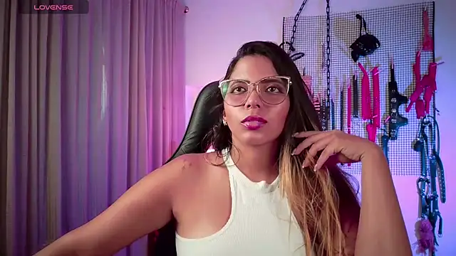 Megaan Greey online show from 09/09/25, 08:29