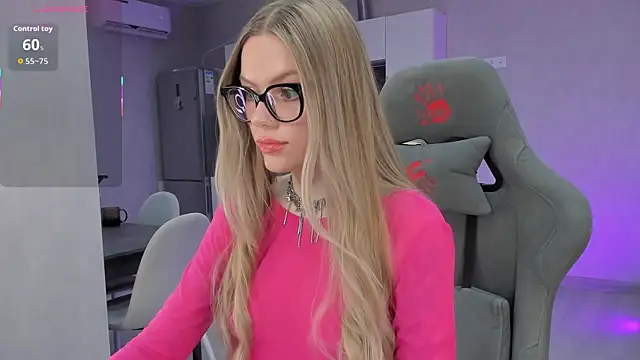 Marta May  online show from 04/01/26, 12:06