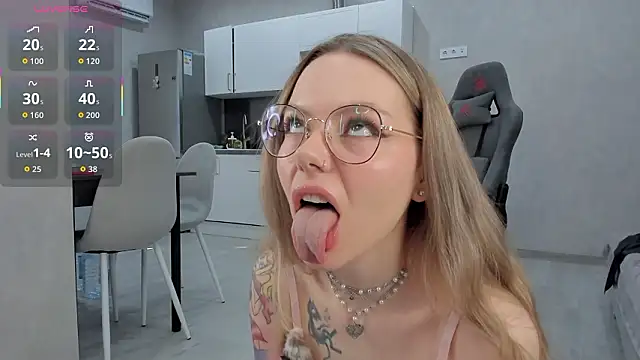 Marta May  online show from 03/15/26, 11:06