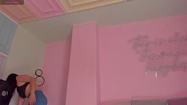 KatieNolan 1 online show from 03/30/26, 06:42