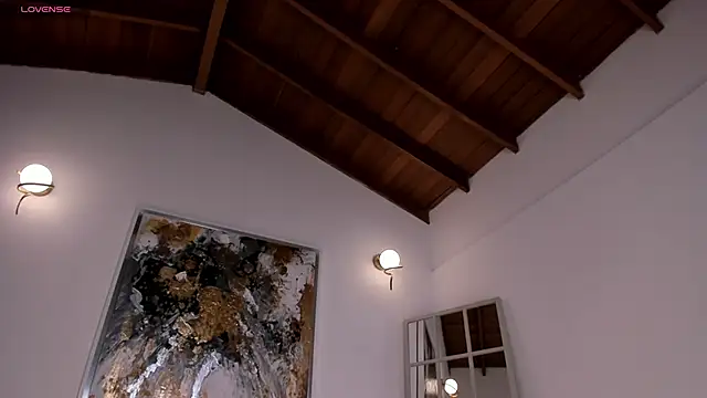 KatieNolan 1 online show from 10/29/25, 09:25