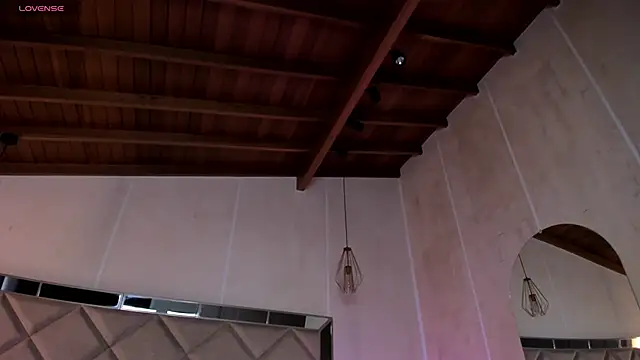 KatieNolan 1 online show from 03/21/25, 07:35