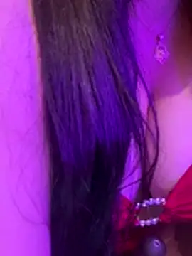 Cameelia online show from 11/11/25, 10:37