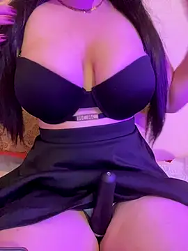 Cameelia online show from 11/05/25, 05:16