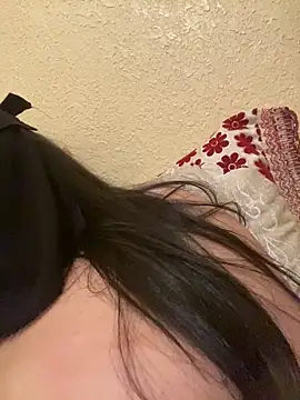 Cameelia online show from 11/23/25, 10:03