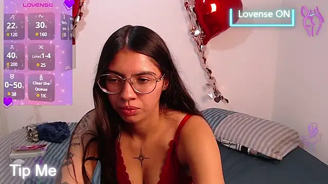 Argentiiniita online show from 02/12/25, 02:03