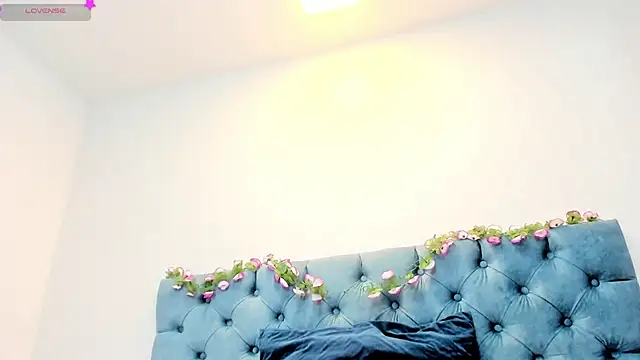 Sophie Smith69 online show from 02/17/25, 07:55