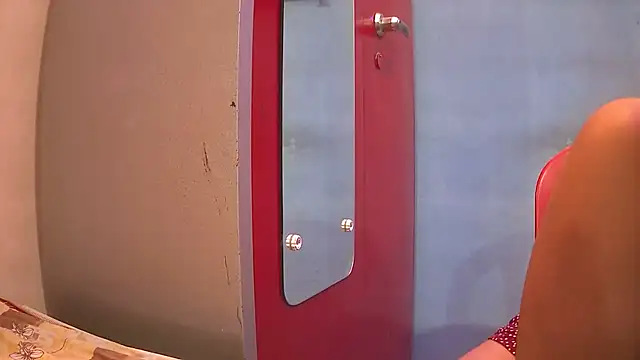 naina-80 online show from 04/18/26, 04:31