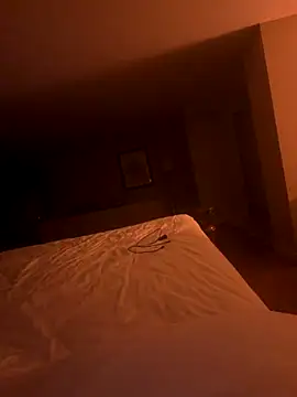 Snapshot of Youcunn chatting on 11/09/25, 06:39 Youcunn online show from 11/09/25, 06:39