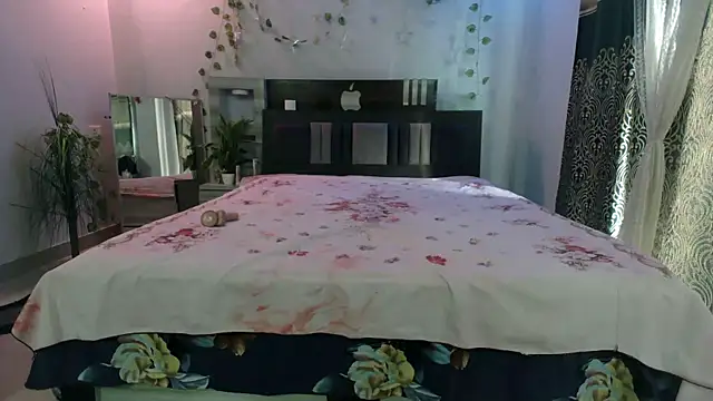 jenny-ki-bella online show from 05/08/26, 02:15