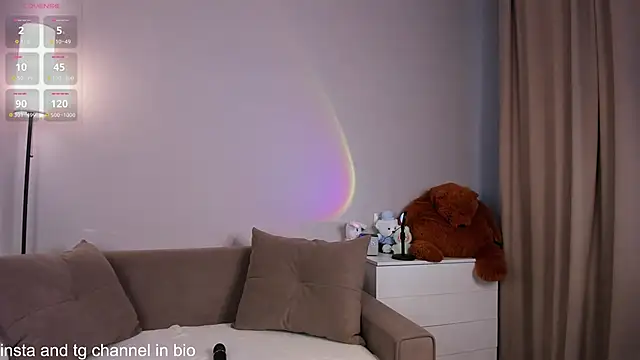 Snapshot of Elechka chatting on 07/01/26, 01:22 Elechka online show from 07/01/26, 01:22