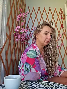 MariaRichi  online show from 09/16/25, 06:47