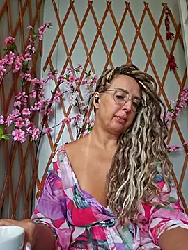 MariaRichi  online show from 09/23/25, 07:26