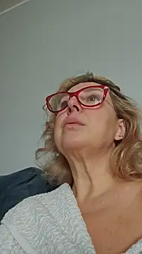 MariaRichi  online show from 02/18/26, 08:00