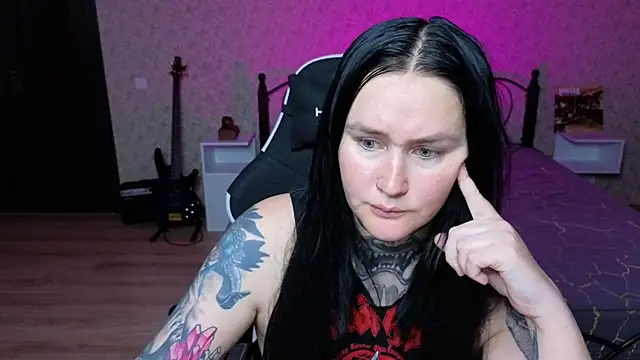 Emmybrightj  online show from 05/01/26, 04:34