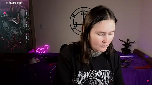 Emmybrightj  online show from 12/19/25, 01:09