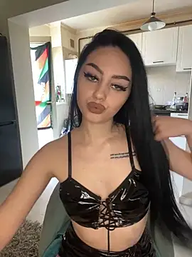 Gya Rue online show from 03/11/25, 01:01