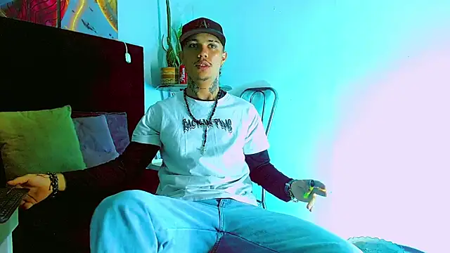 HannibalLester online show from 12/14/25, 04:29