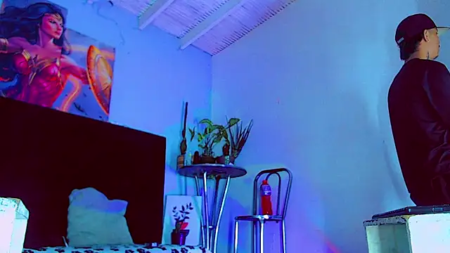 HannibalLester online show from 10/26/25, 06:03