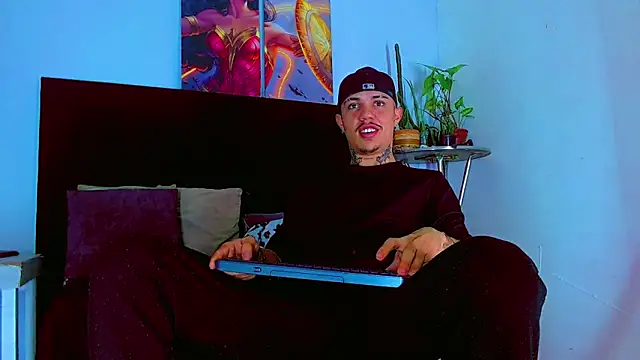 HannibalLester online show from 12/15/25, 12:11