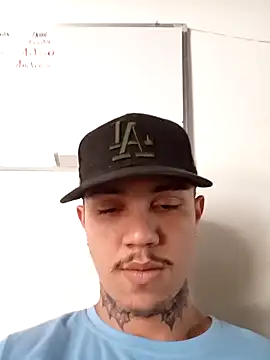 HannibalLester online show from 12/03/25, 04:39