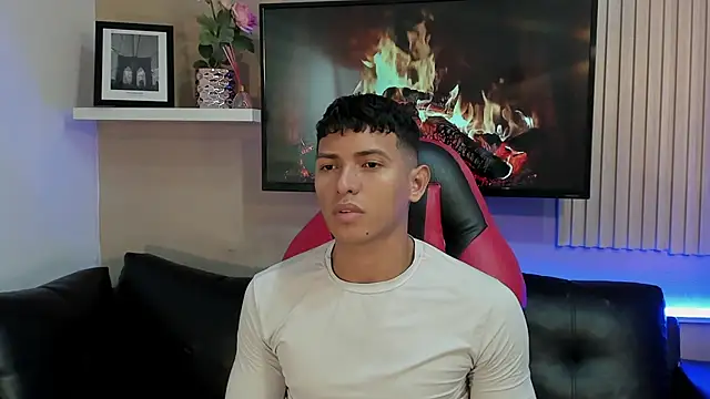 yei-sant online show from 11/28/25, 02:34