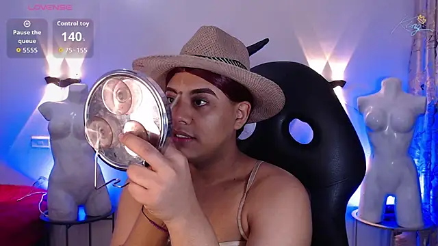 Emili Roux online show from 02/02/26, 12:26