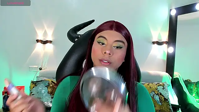 Emili Roux online show from 04/04/26, 10:44