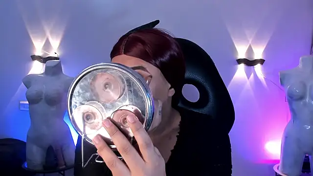 Emili Roux online show from 02/23/26, 12:50