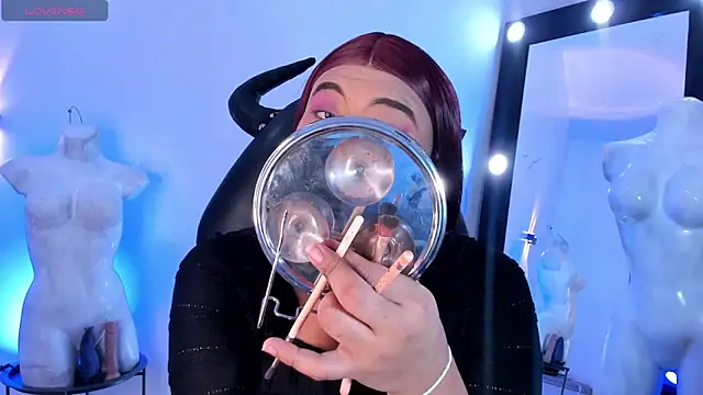 Emili Roux online show from 03/23/26, 10:15