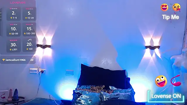 Emili Roux online show from 11/13/25, 12:31