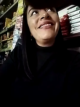 Snapshot of hailey85 chatting on 02/05/26, 10:16 hailey85 online show from 02/05/26, 10:16