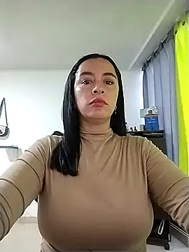 hailey85 online show from 04/17/26, 09:50