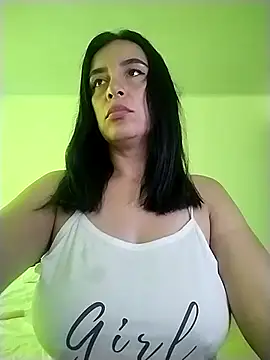 Snapshot of hailey85 chatting on 02/06/26, 09:22 hailey85 online show from 02/06/26, 09:22