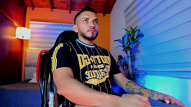 maximusclark1 online show from 02/25/26, 01:17