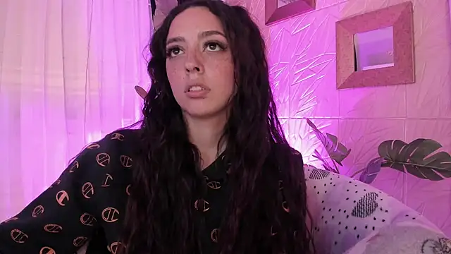 sadashi moon  online show from 03/20/25, 06:41