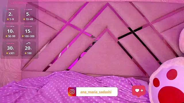 sadashi moon  online show from 10/29/25, 10:03