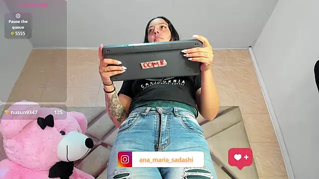 sadashi moon  online show from 10/15/25, 12:20