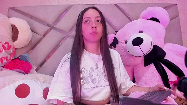 sadashi moon  online show from 10/08/25, 12:12