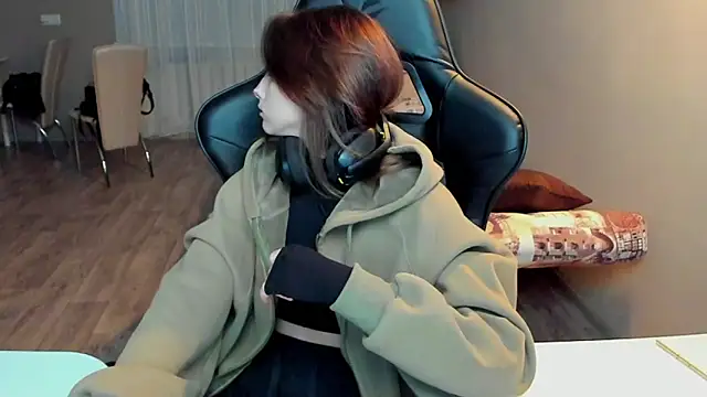 SilverDream online show from 02/04/25, 08:06