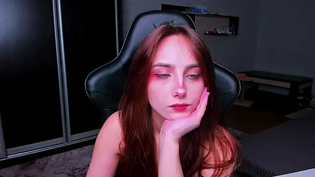 SilverDream online show from 04/25/26, 02:14