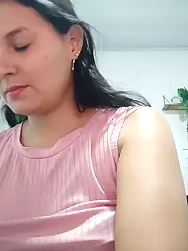 elena jonees online show from 10/08/25, 08:09